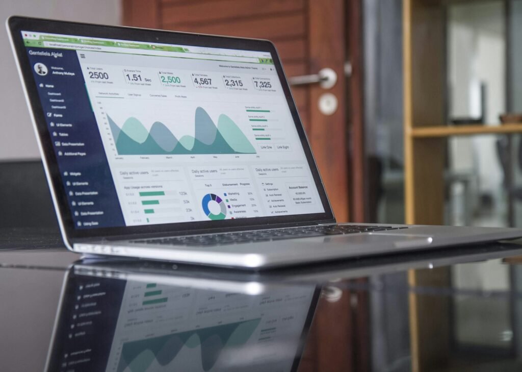 Unlock the future of SEO and web design in 2025 with AI, voice search, and more. Stay ahead with these 10 essential trends.